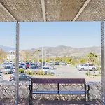 Cubo's Berrocalas Feriehus *