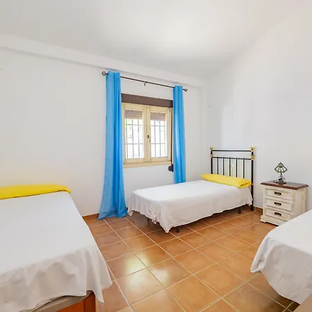 Cubo's Berrocalas Holiday home